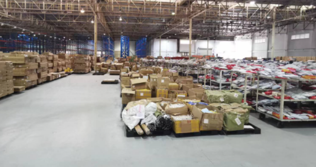 大型包裹图片 东南亚展会展品包装避坑指南:通用要求+大型设备专属方案