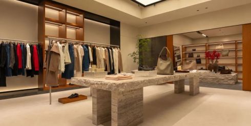 又一个「中女品牌」入华，这到底是个怎样的市场｜New Look专访