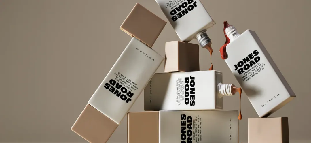 ​​爆款产品打造策略解析​：Jones Road Beauty美妆品牌成功秘诀
