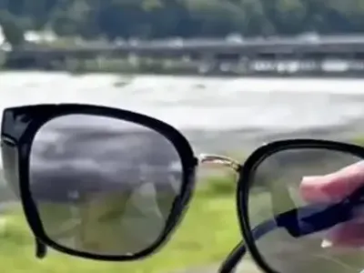 中国智能眼镜出海日本月入百万：PAXA凭93元产品7天爆单1.1万件