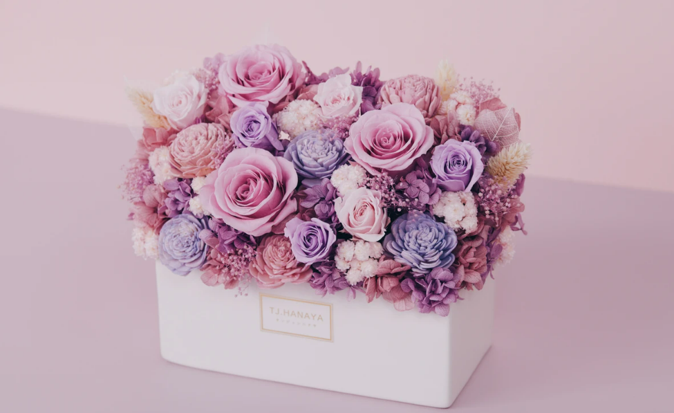 图片 春日爆款推荐:Gubercen 仿真雏菊花,7 天登顶 TikTok!