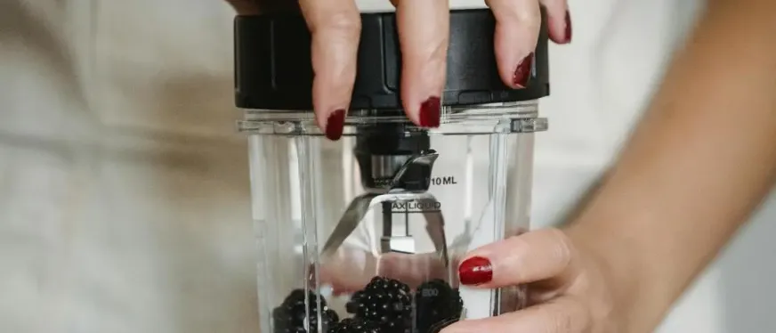 中国便携榨汁机18天登顶TikTok 美国市场月销274万元​