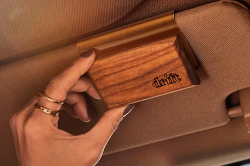 一块木头如何年增131%：Drift车载香薰的DTC破局法则