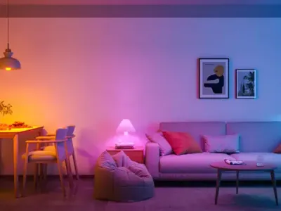 从深圳到全球：一条智能灯带靠“营造情绪”年收40亿