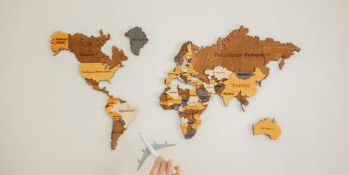 全国31省及20强城市2026年1-3月进出口贸易额排名分析