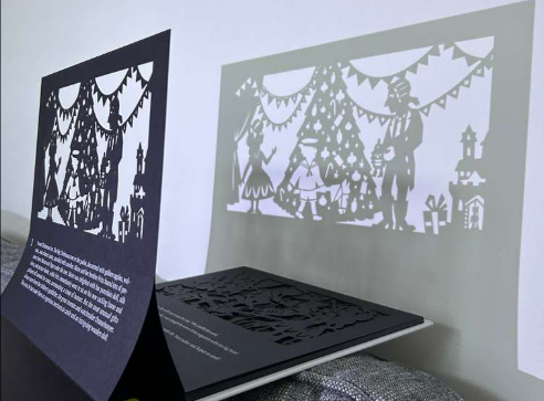 00 后把皮影戏塞进盲盒，年卖 150 万：老非遗在海外成 "东方艺术顶流"|独立站案例