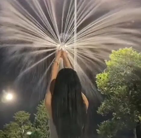 图片 上午刷到“爆款”,下午义乌已量产!