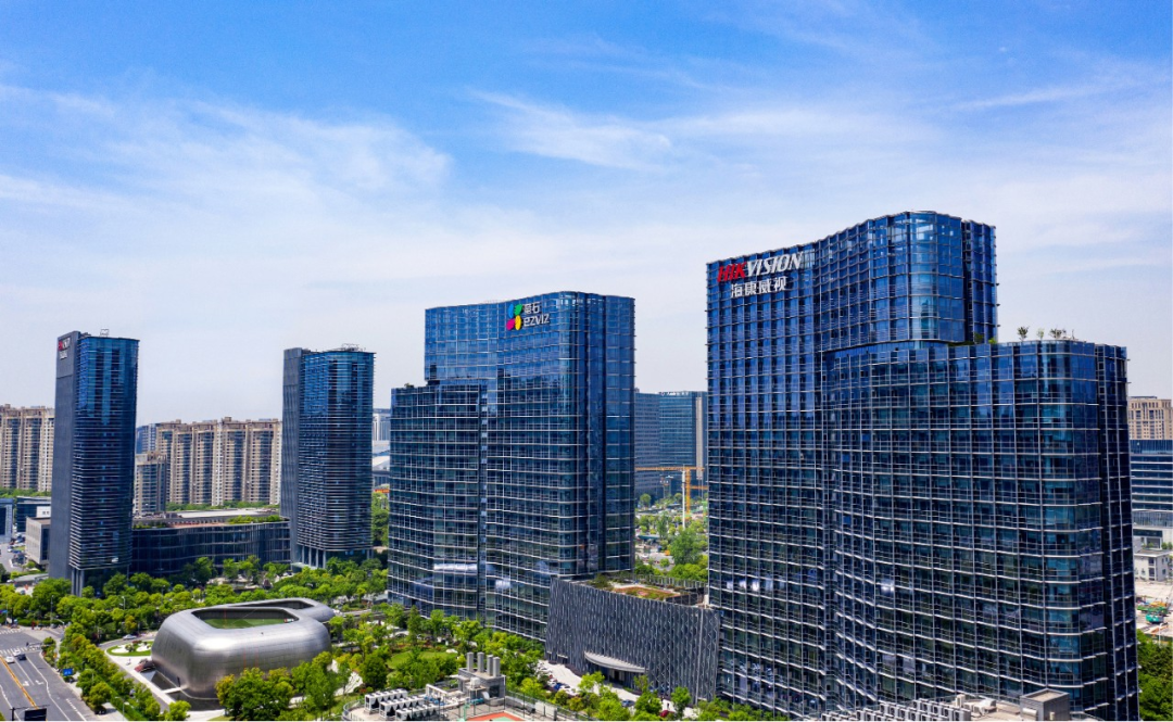 萤石网络上半年营收28亿增9.45%！智能家居安防摄像头全球市占率达18%