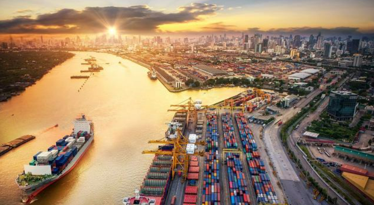 外贸出口 2025 年中企出海全景洞察:挑战中谋新机!