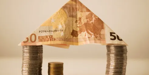 年入上百亿，大卖们正组团去香港敲钟