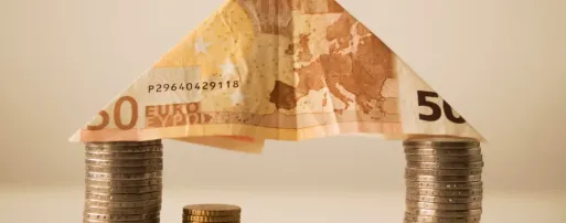 年入上百亿，大卖们正组团去香港敲钟