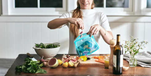 小众单品走红，只卖塑料袋的独立站，如何年入千万美金？