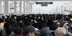 新年新风向，深圳北高铁广告霸屏，CHWE温暖相伴春运回家路！
