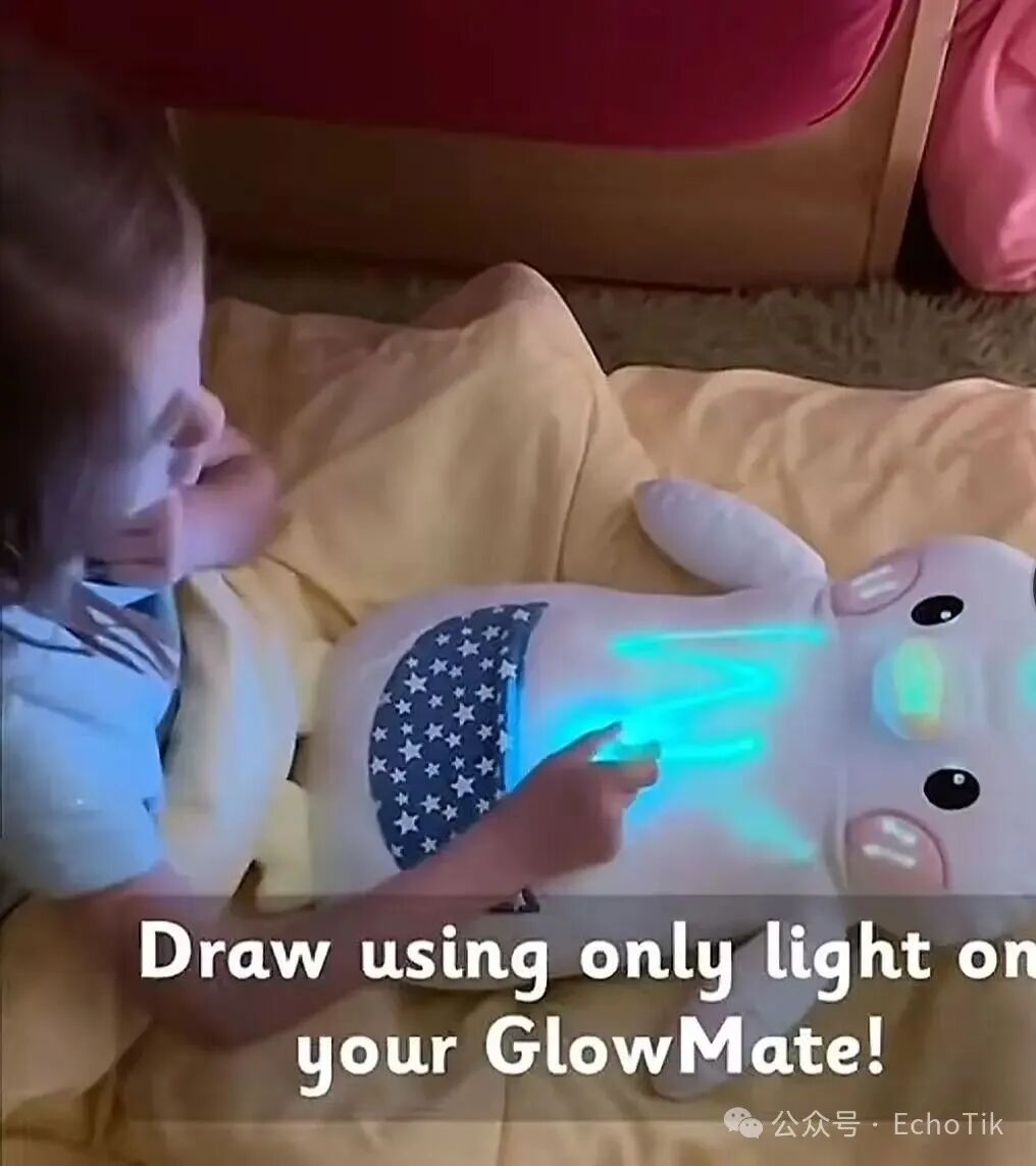 一天狂卖120万！这个“发光”玩具，如何靠“魔法”刷屏TikTok？
