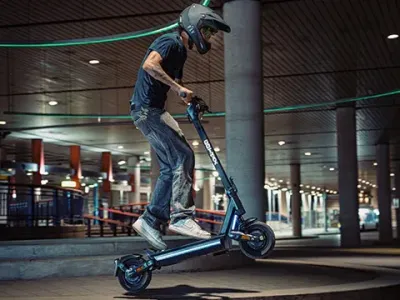 浙江丽水80后小伙出海创业，靠电动滑板车年赚超21亿！