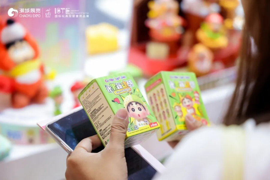 情绪价值主导消费变革：千亿潮玩赛道重构产业新生态