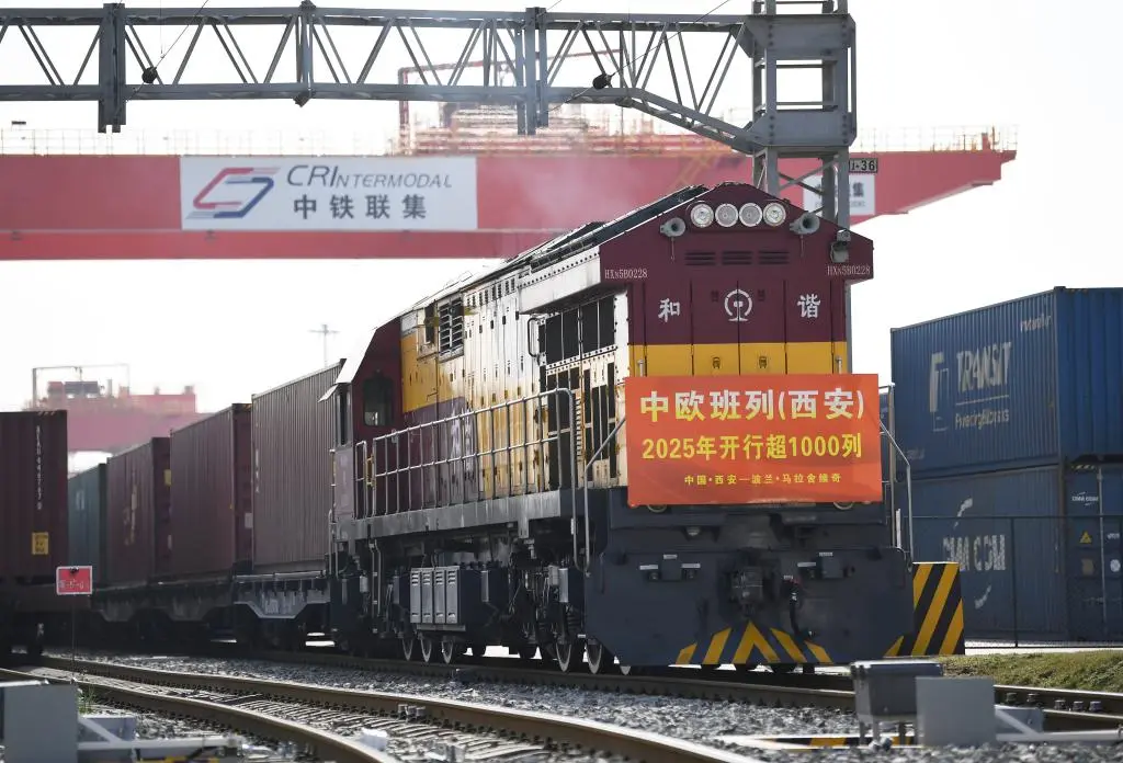 关税激增情况下！外贸规模增长、质量提升，首季外贸成绩单展现中国经济韧性！