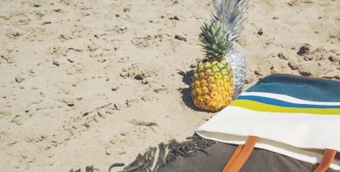 躲开安克绿联，深圳大卖在印尼“捡”到一门10亿生意