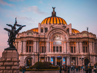 成本比中国贵50%,关税阴影下的墨西哥丨一线