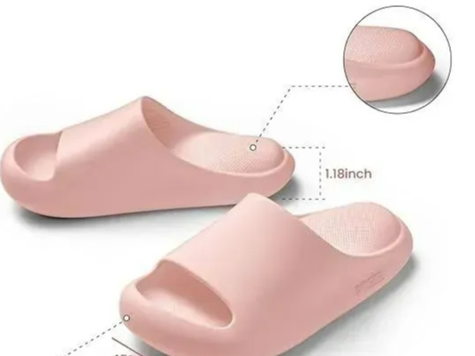 "踩屎感"拖鞋出海记:POSEE如何以5倍溢价征服东南亚?