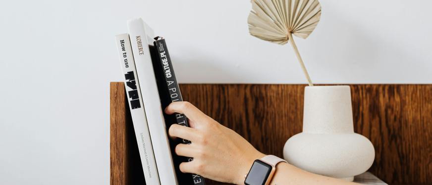 2024健康可穿戴设备强势崛起:市场、消费与品牌的多维洞察