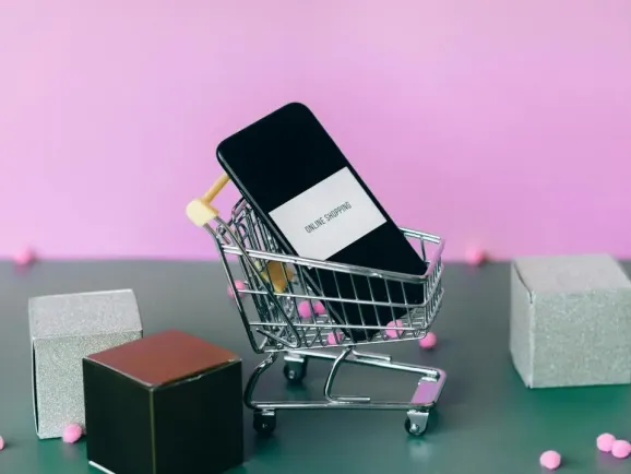 71倍溢价也能爆卖？它单月狂捞老外1100万！