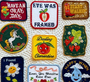 靠卖手工刺绣，独立站每月狂赚15万美金