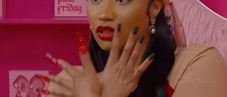 欧美明星在TikTok直播卖美甲,破史上最快达到千万点赞新纪录!