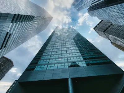 年入4亿，深圳85后五年干出一个IPO