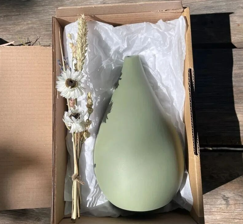 香氛成第四消费时代核心单品：H&M中国首开家居香氛店，巨头加码“低成本确定性愉悦”赛道