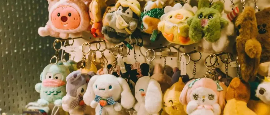 潮玩第二股之争:TOP TOY 递表港交所,它能成为下一个“泡泡玛特”吗?