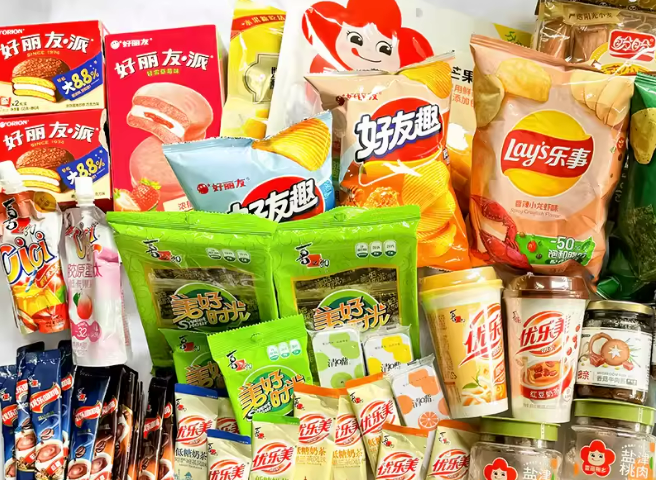 ​​中国“土味零食”北美走红，怀旧小吃年销千万美元的出海指南​​！