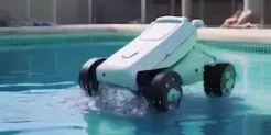 小众赛道大生意：中国泳池机器人的全球化突围