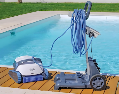 小众赛道大生意：中国泳池机器人的全球化突围