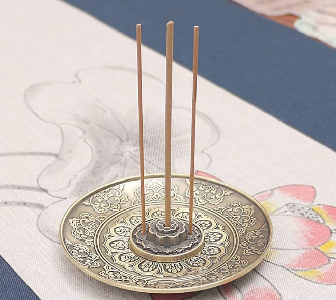 TikTok 爆单推荐：国产香插狂销 350 万，小众赛道藏大商机