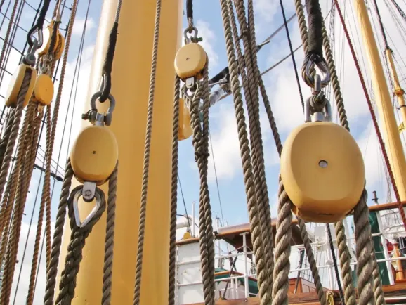 从木匠到航天供应商！这家中国公司用一根钢缆撬动全球