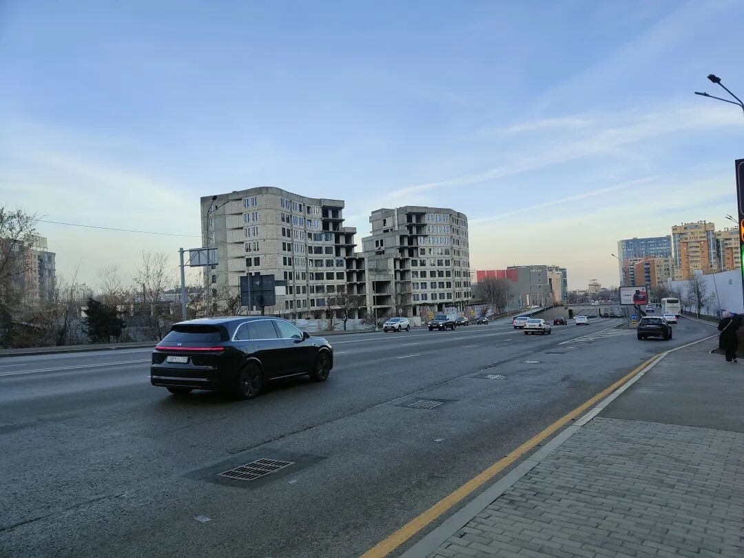 百万中国人涌入！这个中亚国家正成出海新热土