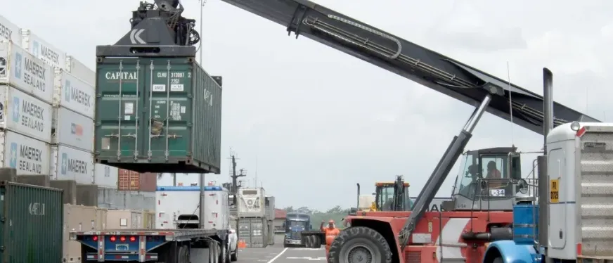 40年巨头一夜崩塌，曾年入百亿