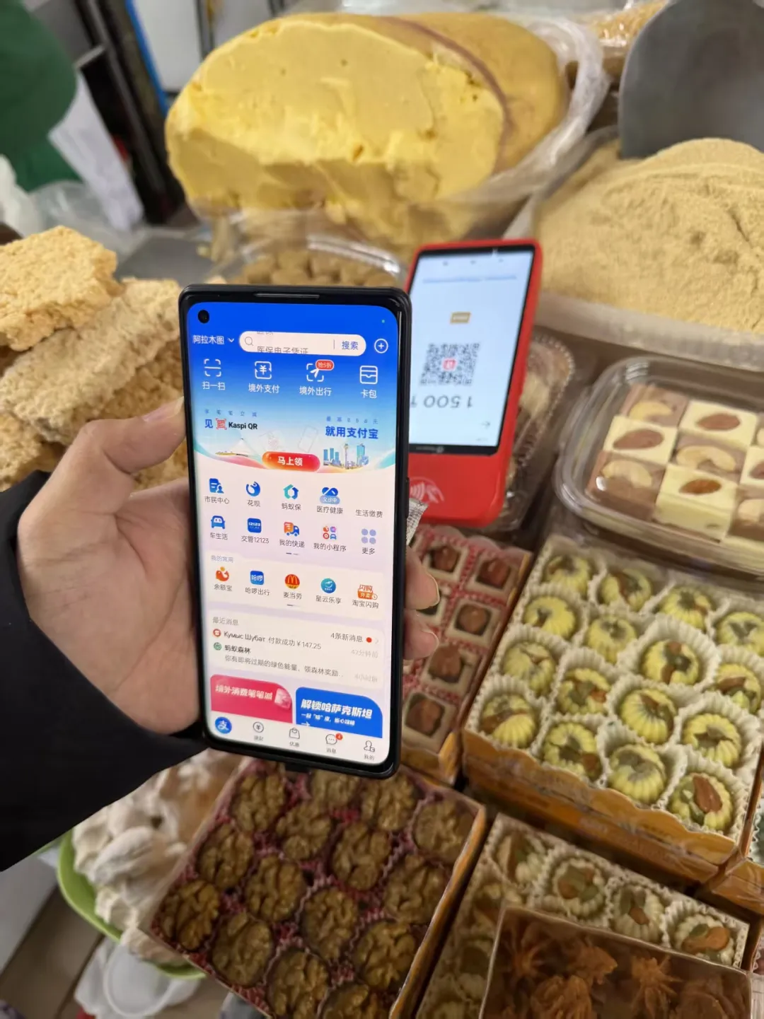 百万中国人涌入！这个中亚国家正成出海新热土