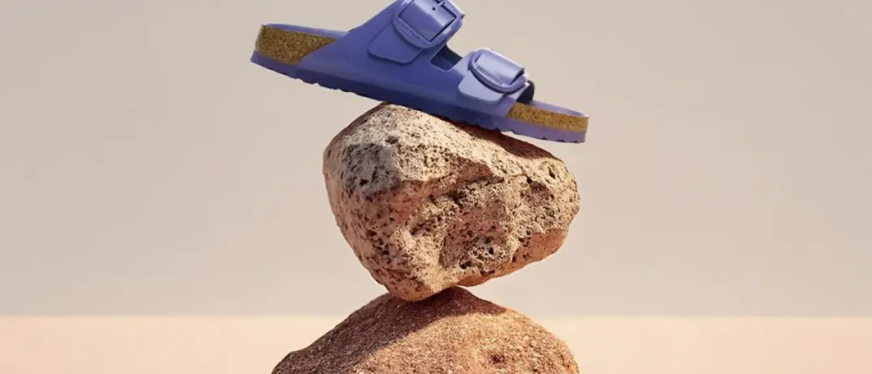 250年老牌逆袭：Birkenstock如何从"丑鞋"变身全球爆款​