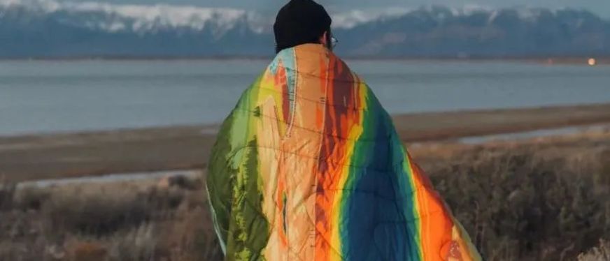 一年吸金400万美元！这个DTC品牌靠细分品类出圈