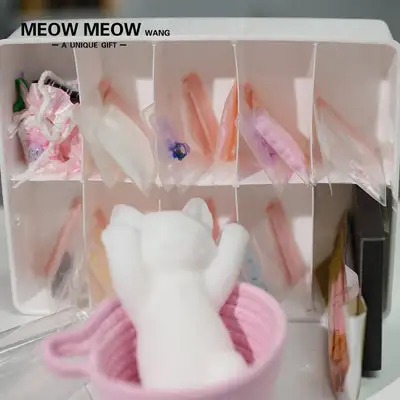 图片 捏捏乐出海启示录:如何把普通玩具做成高溢价情感消费品