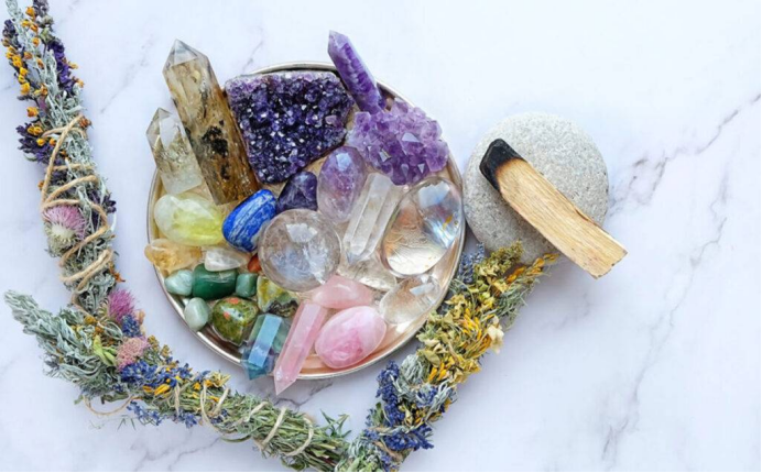 图片 单款销售1500万:水晶盆栽如何靠"能量寓意"打开海外市场