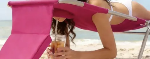 14天狂揽336万！“反向日光浴”卖到断货，中国出海品牌凭什么横扫TikTok？