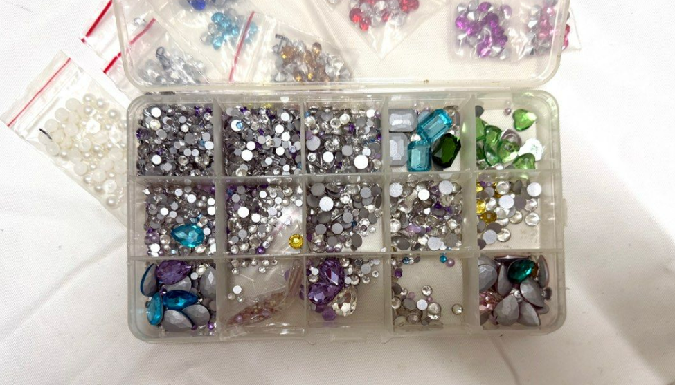 图片 低成本撬动高回报!TikTok DIY 水钻套装三个月狂销 200 万,跨境卖家必冲的轻量爆品!