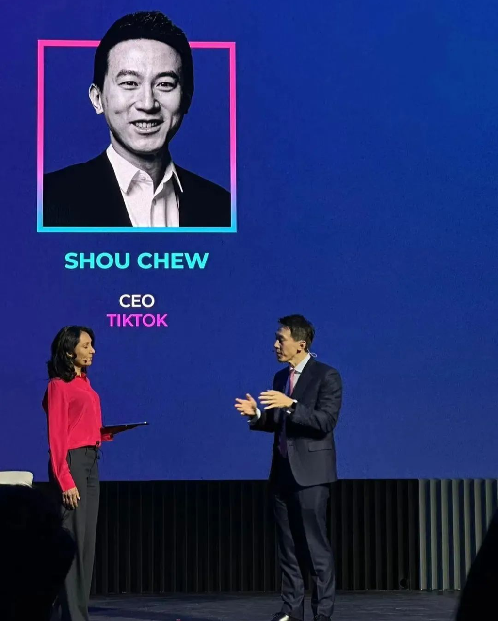 TikTok美国业务终获转机：特朗普签署行政令认可新交易方案，字节跳动持股降至20%