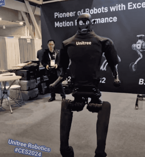暴走3万步逛遍CES 2024：AI席卷一切，8大方向最火