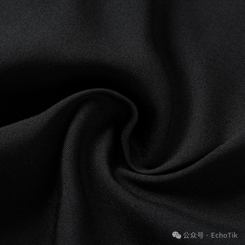 TikTok男装区杀出黑马，这款“万能5分裤”凭什么卖了150万？