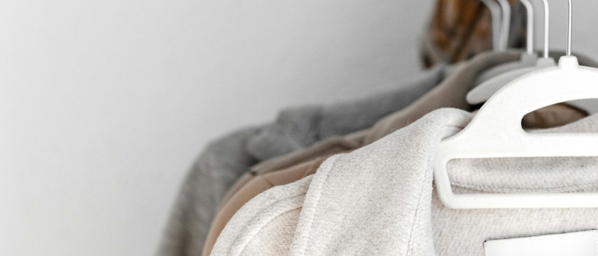 2025服装出口欧盟指南:欧代与英代标签合规要点