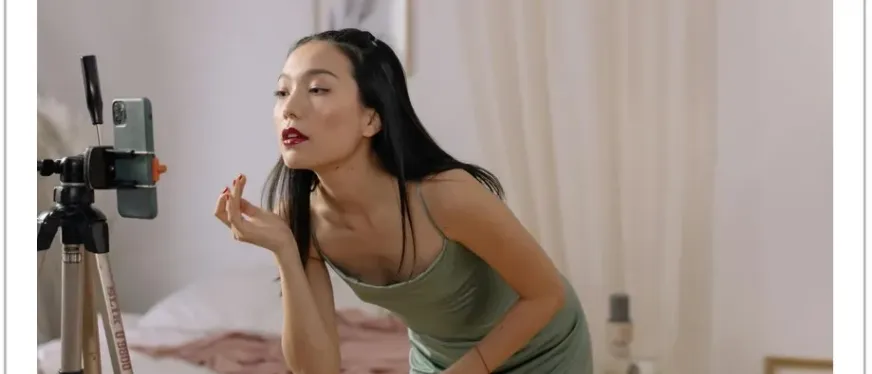 “AI红人”正在“卷”掉营销人？2026跨境营销成本战，不用AI就输了？